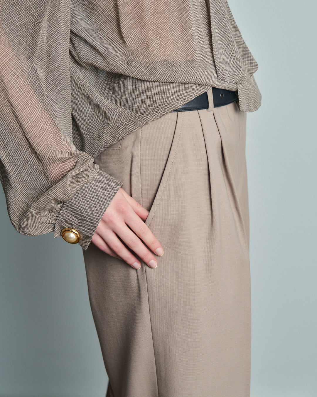 Pantaloni anni 70 classico con pieghe tasche alla francese