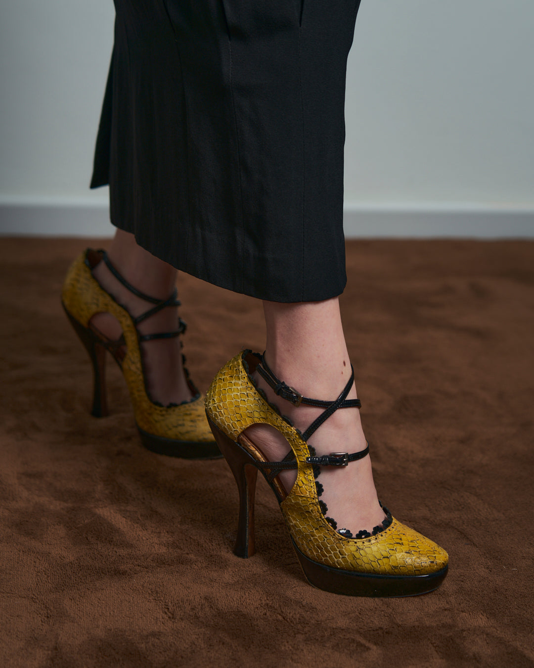 Decollete in pitone e vernice Alaia